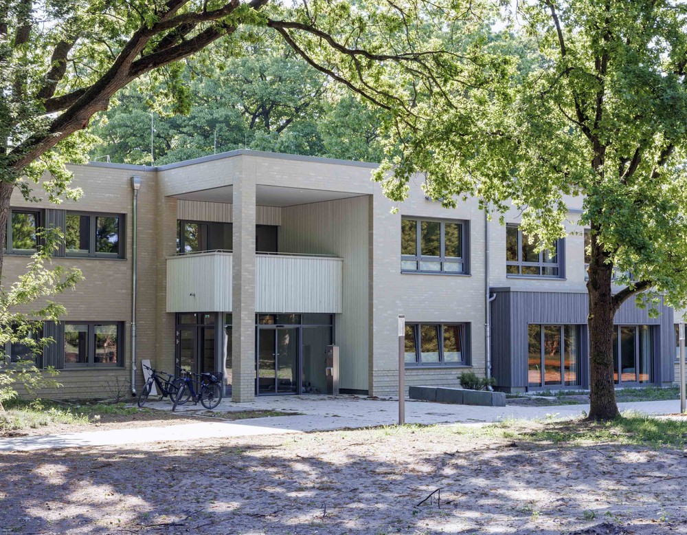 Klinikgebäude Außenansicht