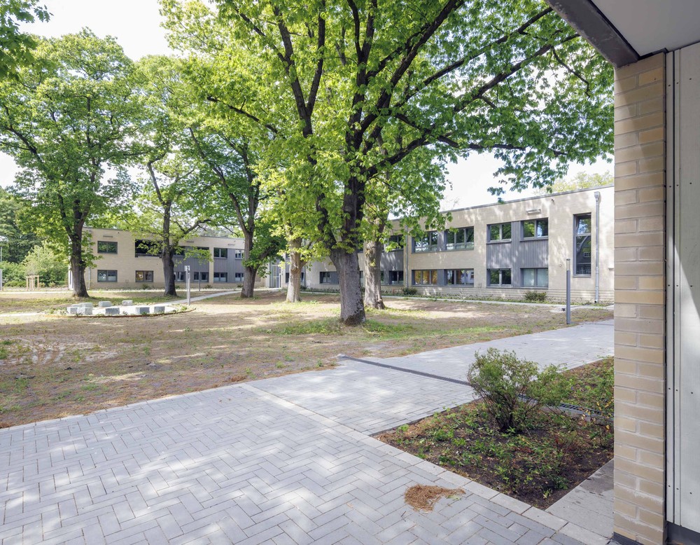 Klinikgebäude Außenansicht